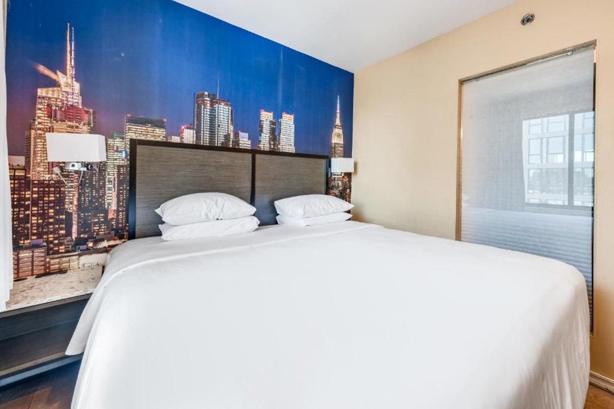 KNIGHTS INN BROOKLYN SUNSET PARK photo 1