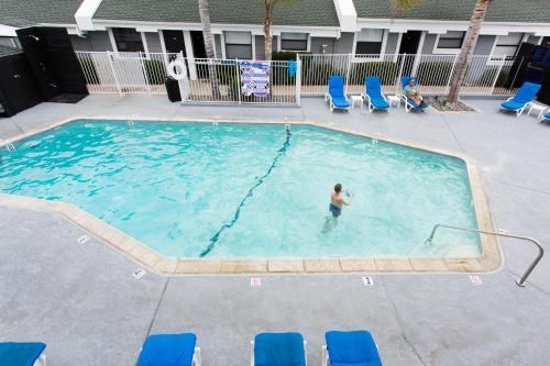 BEACH HAVEN