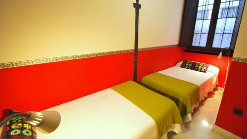 LIVING-SEVILLA APARTMENTS SAN LORENZO photo 3