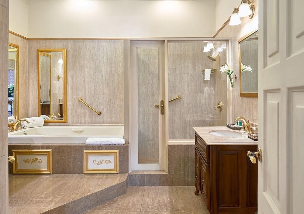 Terra Nova All Suite Hotel photo 3
