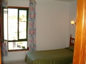 Green Ocean Apts. photo 1
