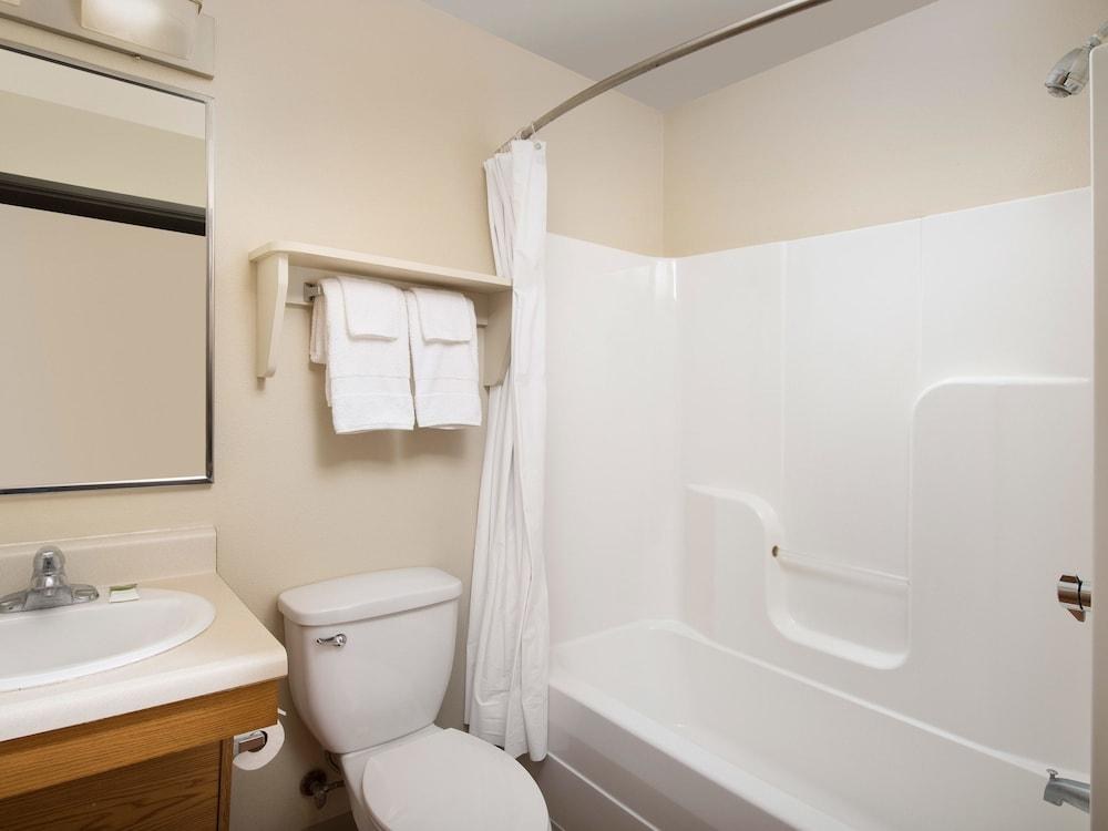 Extended Stay America Select Suites - Bentonville photo 3