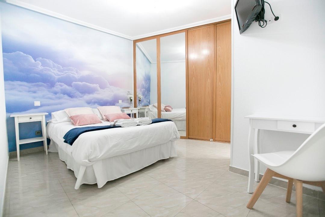 HOSTAL LA BAÑEZANA