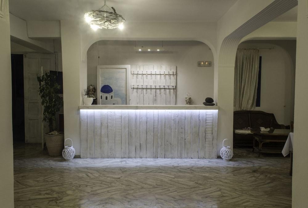 Ikaros Hotel photo 4