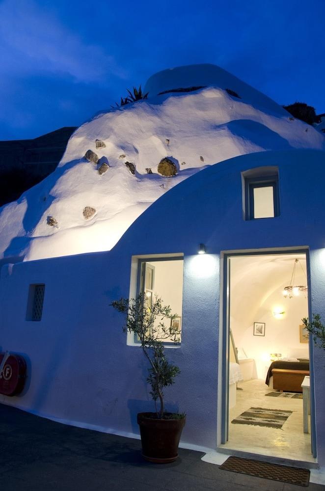 Marizan Caves & Villas photo 2