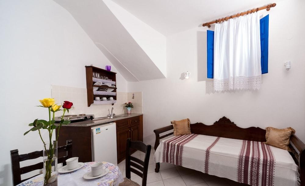 White Cave Villas photo 4