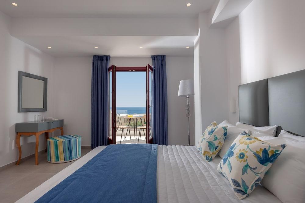 Mar n Mar Crown Hotel and Suites photo 2