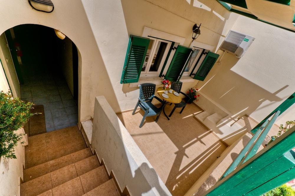 Phevos Villa photo 3