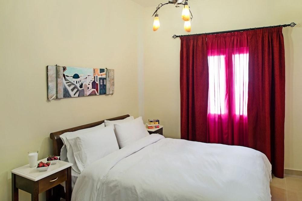Galatia Villas photo 2