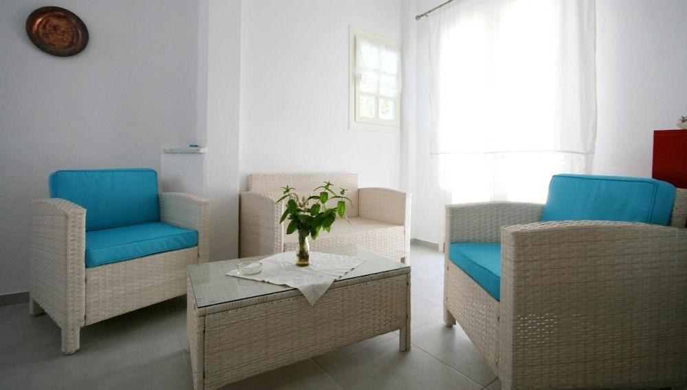 Agia Anna Hotel photo 3
