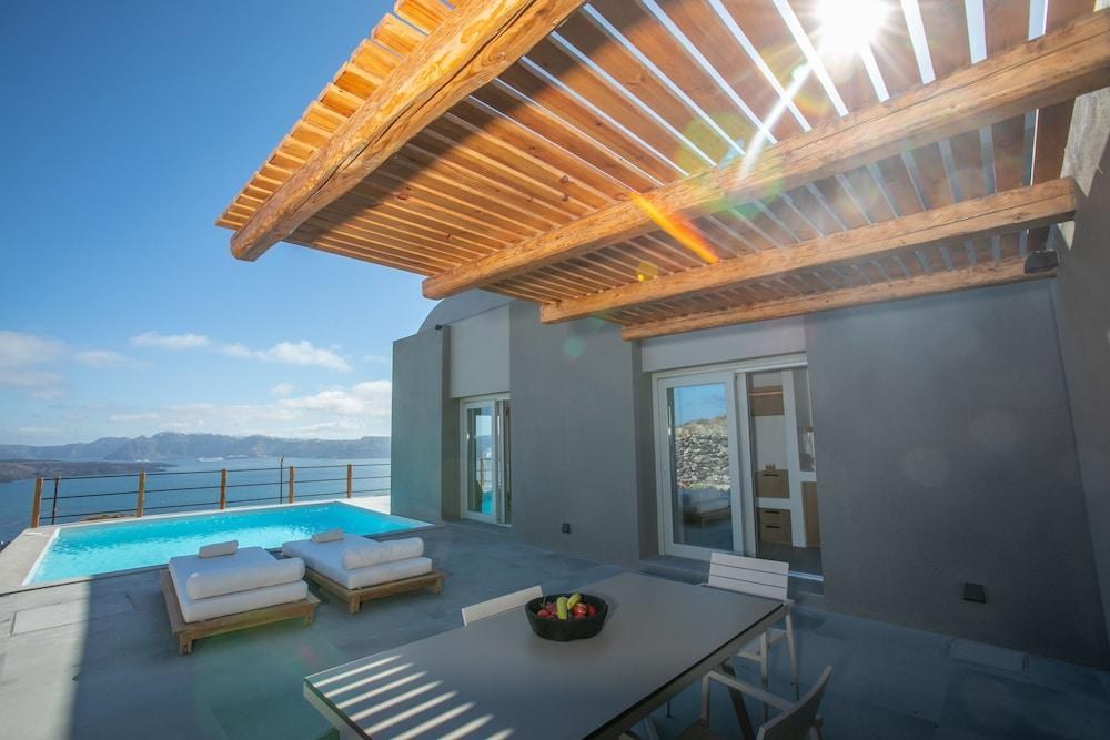 Melidonia Suites