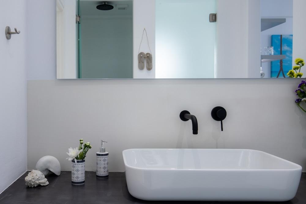 ARCO NAXOS LUXURY APARTMENTS photo 3