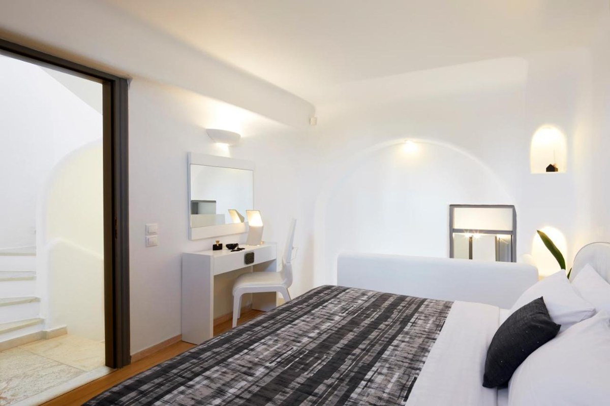 PRINCESS PRESIDENTIAL SUITES photo 4