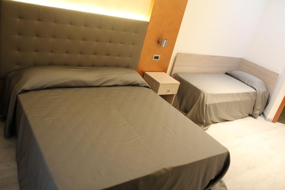 Hotel Gabbiano photo 1