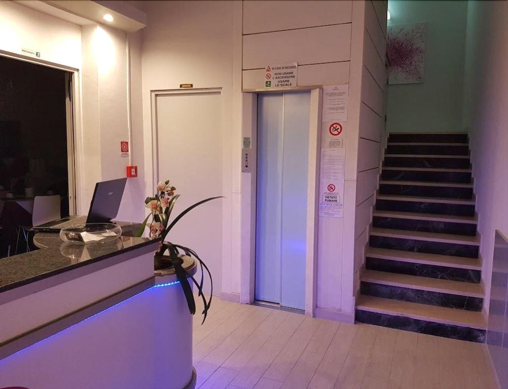 Hotel Asso photo 4