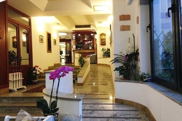 MARCO POLO HOTEL photo 1