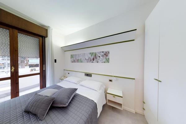 IRIS HOTEL photo 3