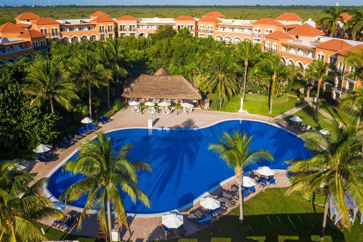EL BESO ADULTS ONLY AT OCEAN CORAL & TURQUESA ALL INCLUSIVE photo 1