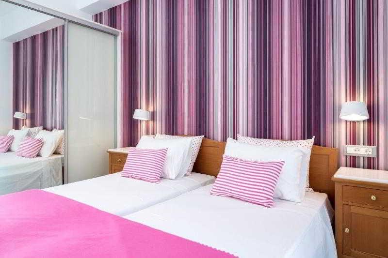 Santellini Hotel photo 1