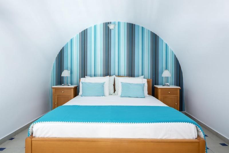 Santellini Hotel photo 3