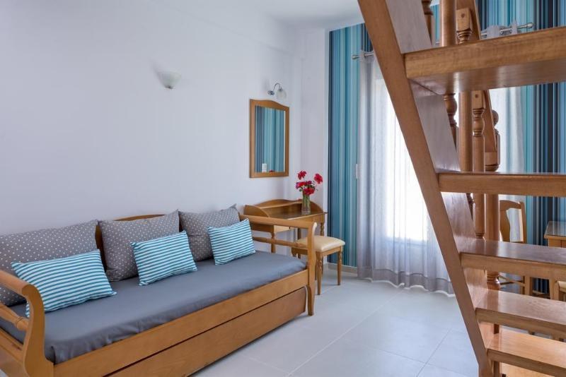 Santellini Hotel photo 4