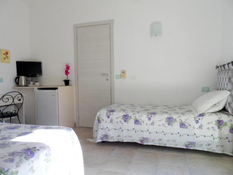 B&B SANTA VENARDIA photo 4