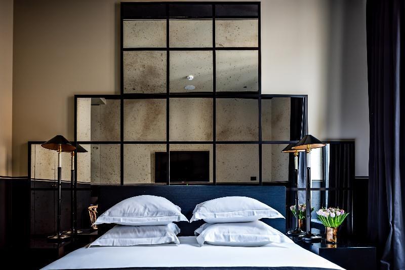 MONSIEUR GEORGE Hotel & Spa photo 4