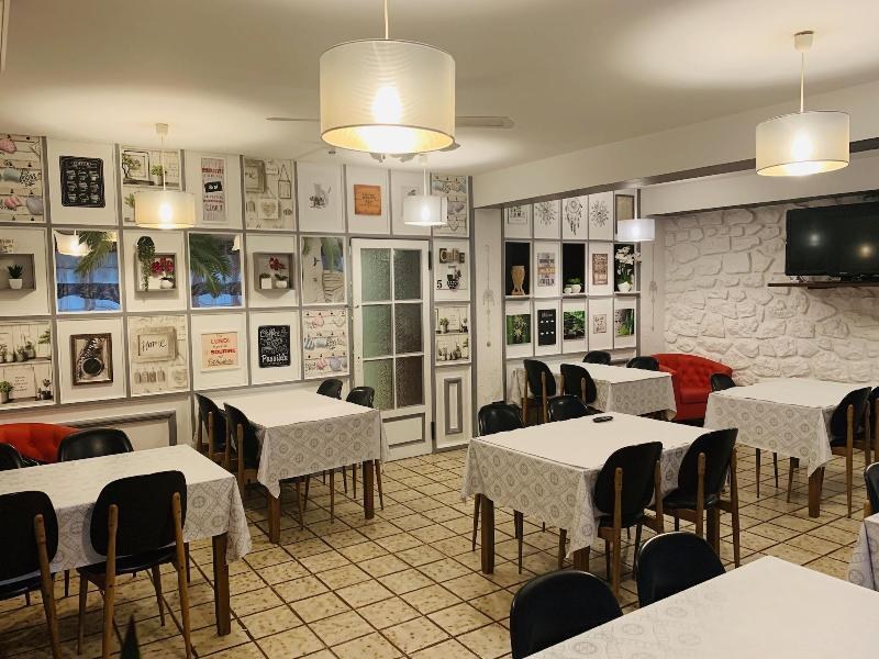 Hôtel Les Myrtes photo 2