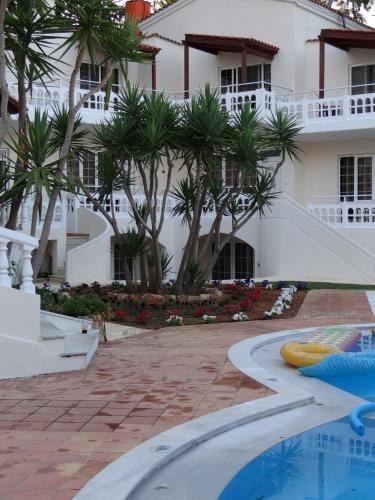 Perla Beach photo 3