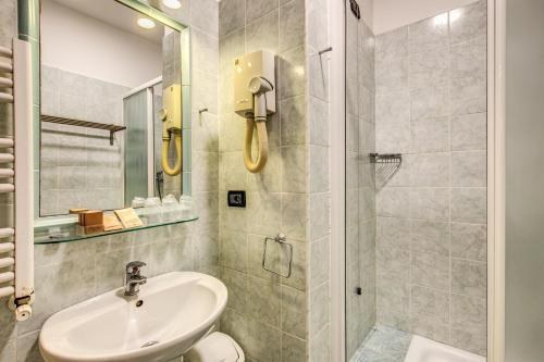HOTEL ESPANA DEPENDANCE photo 1