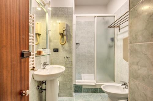 HOTEL ESPANA DEPENDANCE photo 2