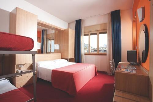 Hotel Diana photo 3