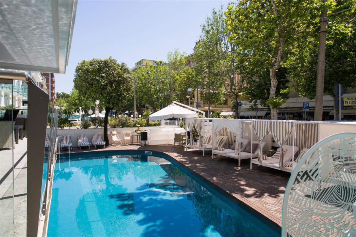 Best Western Maison B Hotel photo 2