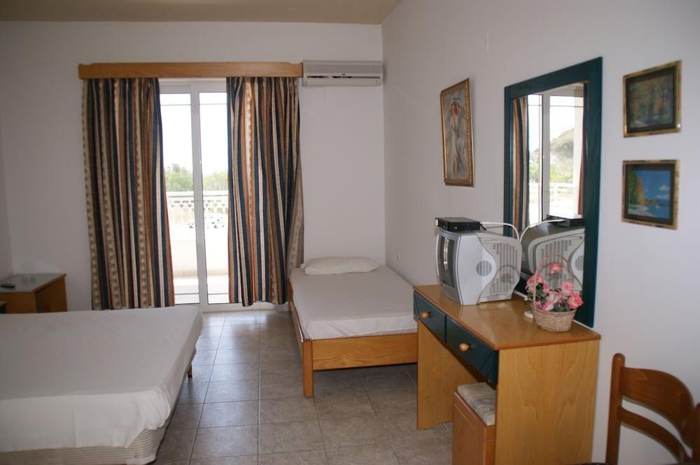 Faliraki Dream Studios & Apartments photo 2