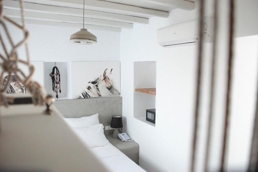 Aletro Cottage Houses photo 1