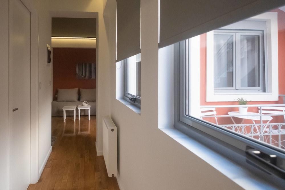 Athenian Yard Suites photo 4