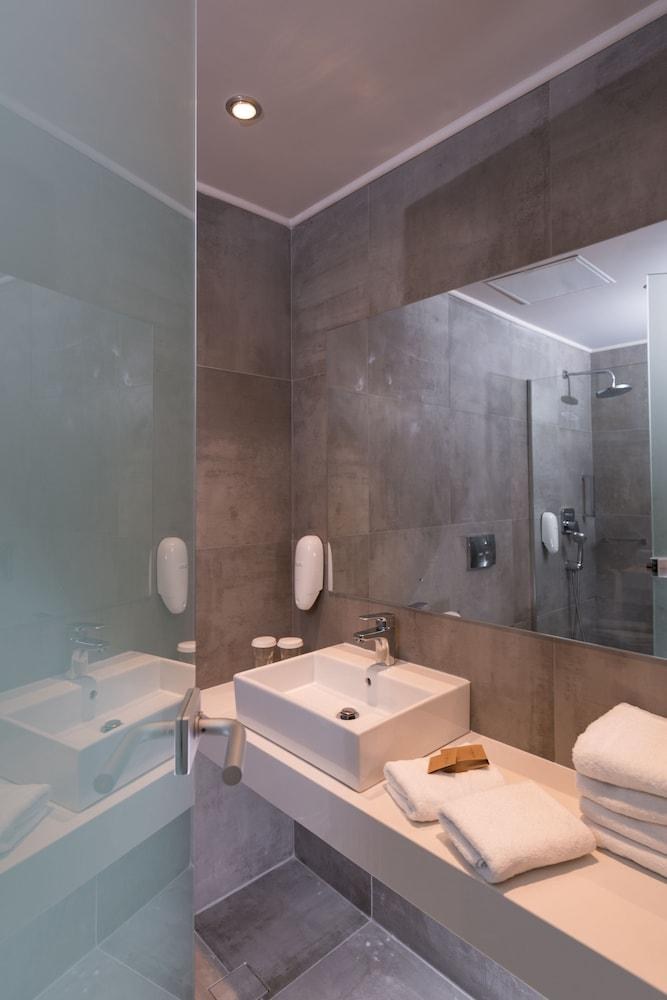 Cactus Beach Hotel photo 3