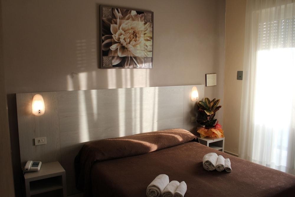 Hotel Senyor photo 2