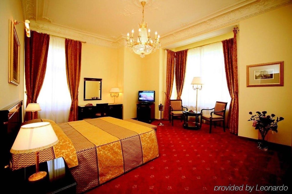 SAVOY WESTEND HOTEL photo 3