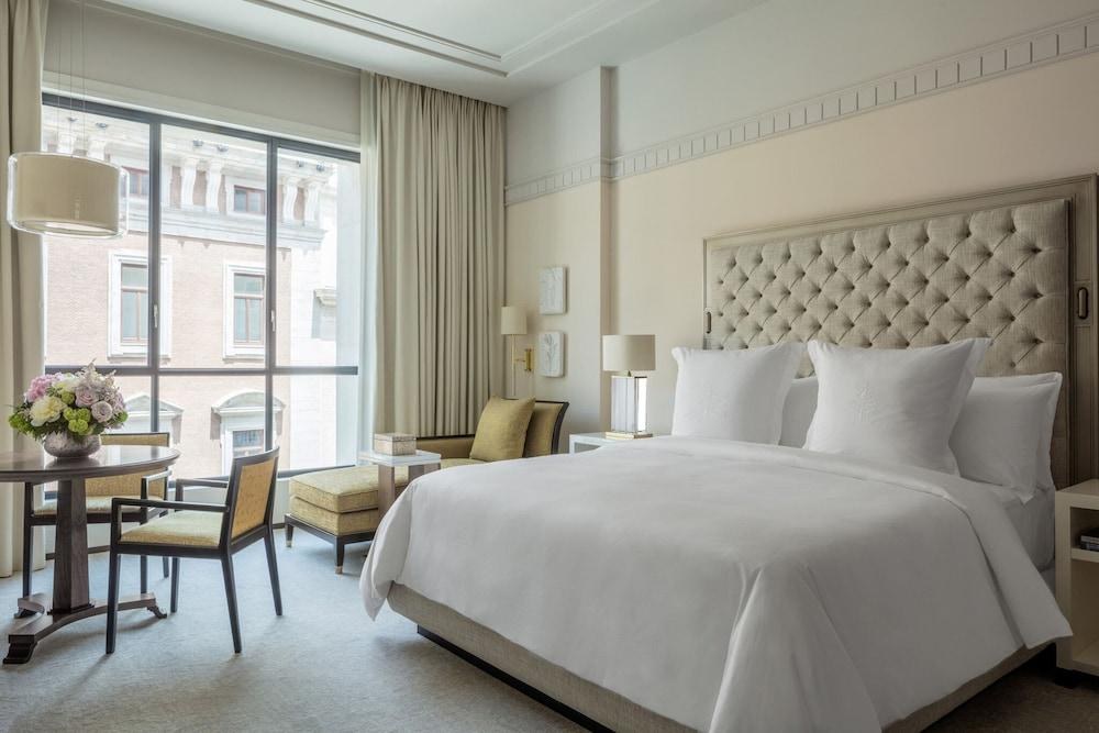 FOUR SEASONS HOTEL MADRID photo 1