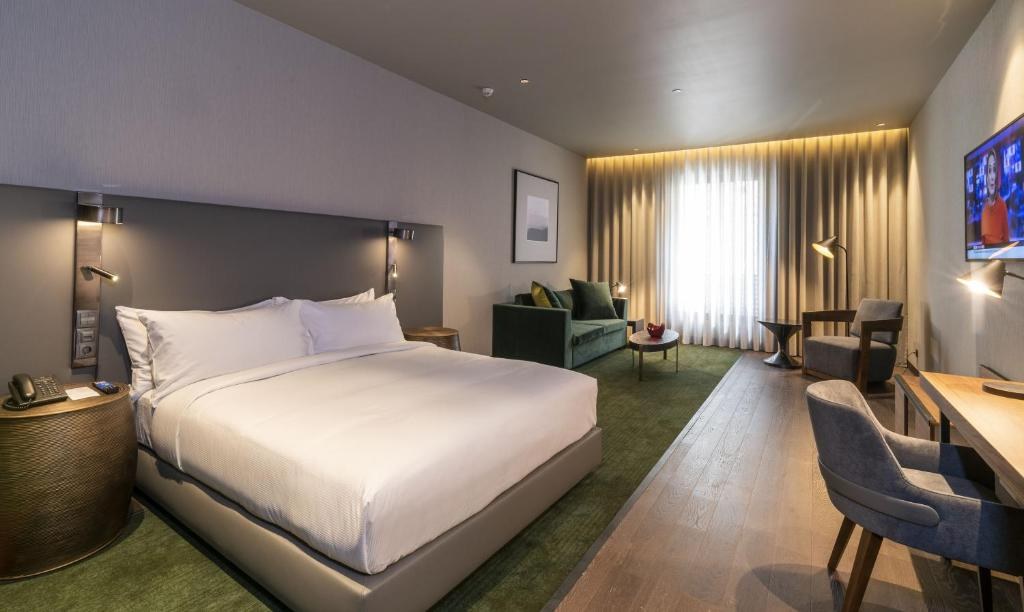 Hilton Porto Gaia photo 1