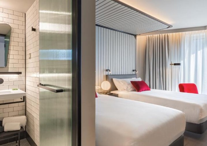 Canopy by Hilton Madrid Castellana photo 1