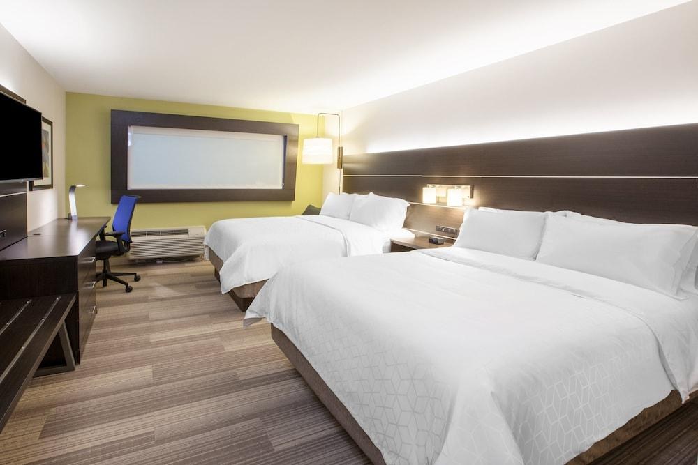 Holiday Inn Express Brooklyn - Kings Hwy by IHG photo 1
