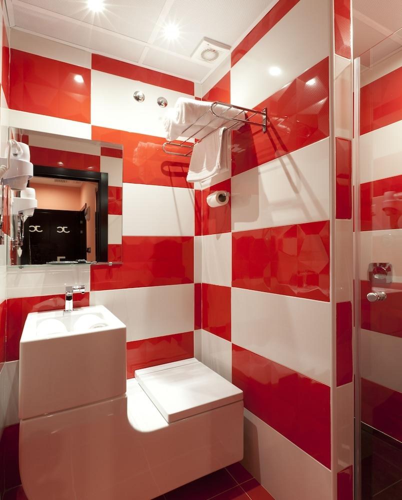 HOTEL JC ROOMS CHUECA photo 3