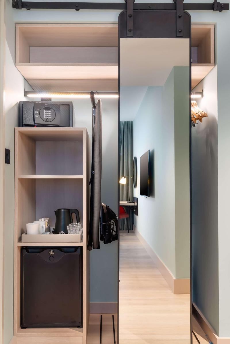 Hyatt Place London City East photo 3