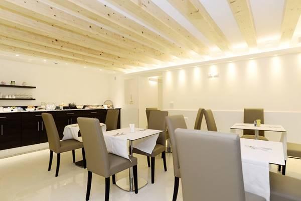 Leone Hotel photo 2