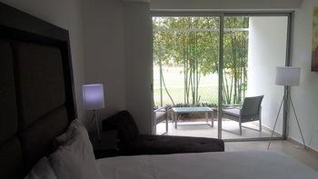 Nirvana Lofts Hotel photo 4