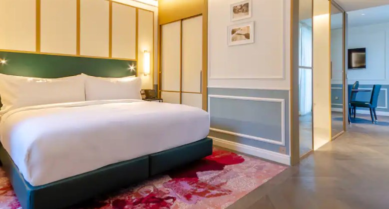 The Emerald House Lisbon, Curio Collection by Hilton photo 1