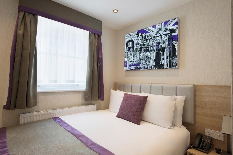 Townhouse 30 Sussex Hotel, London Paddington