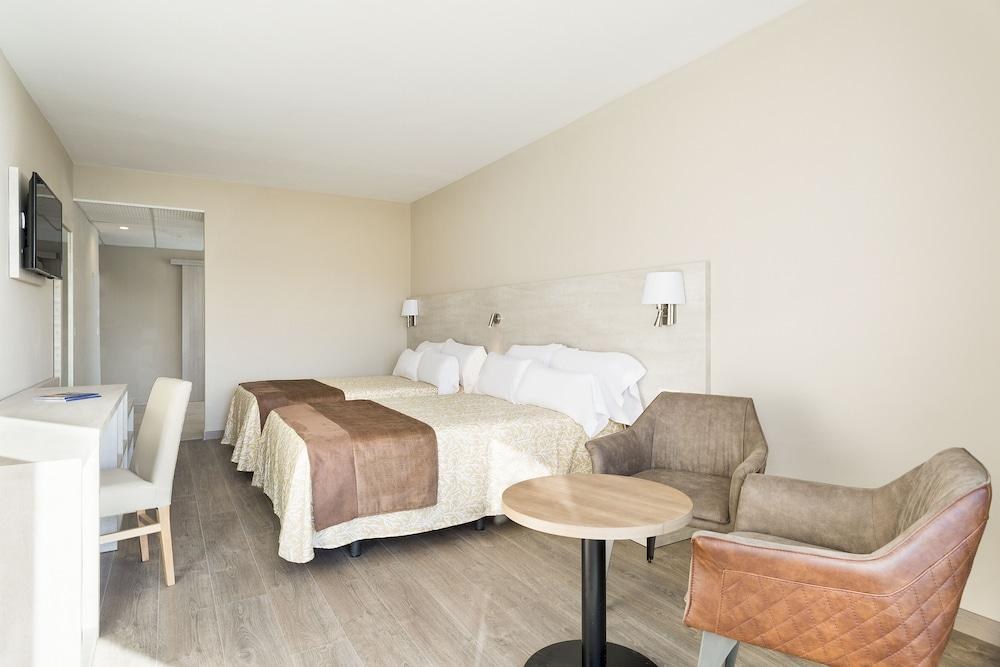 Hotel Best Punta Dorada photo 1